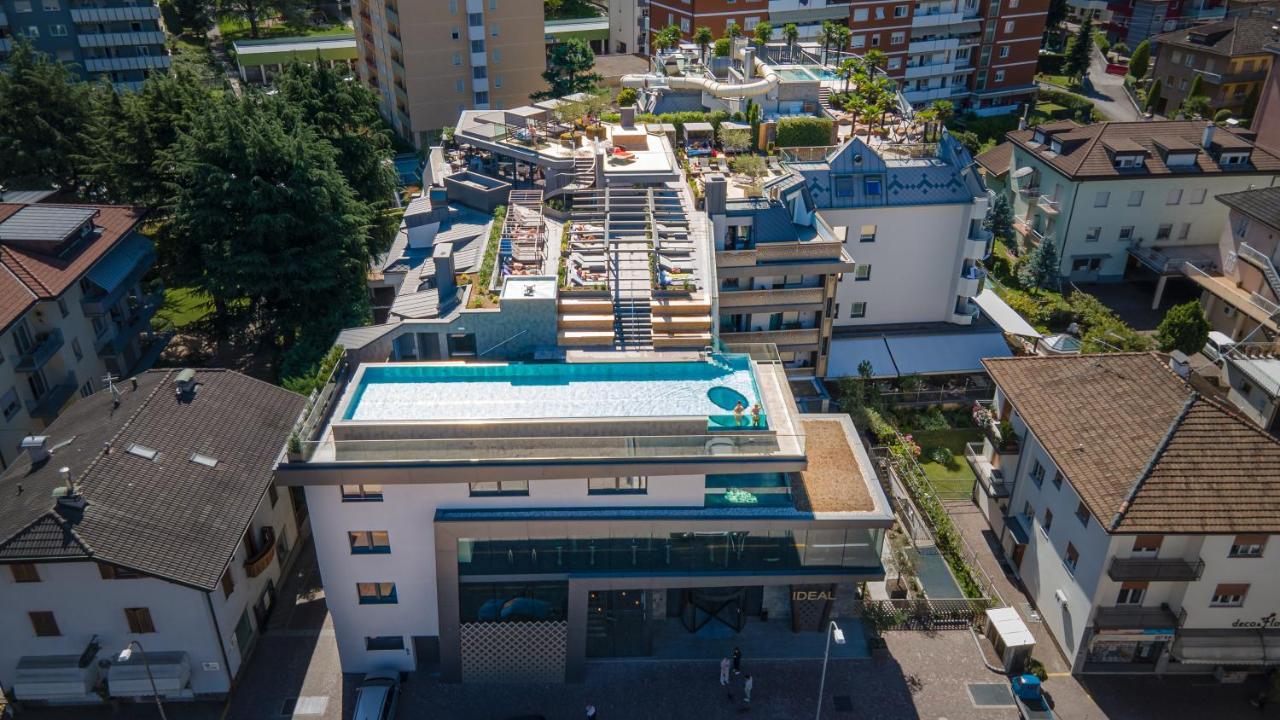 Ideal Park Hotel 4*